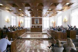 El govern de Gandia aprova en sessió plenària la plantilla de personal i els pressupostos per al 2020