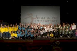 La Gala del Deporte de Catarroja premia a los deportistas más destacados en un ambiente festivo