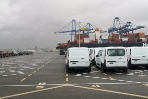 El Port de València realitza 300.000 transaccions al dia per a garantir la cadena de proveïment