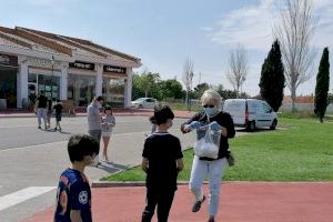 El Ayuntamiento de Bétera reparte a domicilio mascarillas para la población infantil