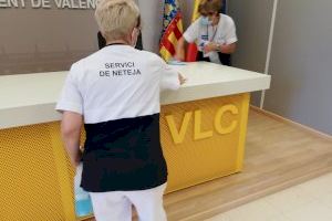 L'Ajuntament de València licita de forma unificada el contracte de neteja de mercats i dependències municipals