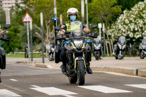 València posa en marxa un operatiu policial especial en els barris més castigats pel coronavirus