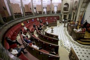 Els responsables públics dels pobles de València es comprometen a garantir un govern transparent i eficient