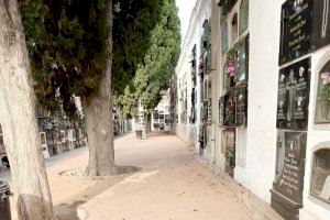 L'Ajuntament de Burriana finalitza les obres de reparació de voreres en el Cementeri municipal