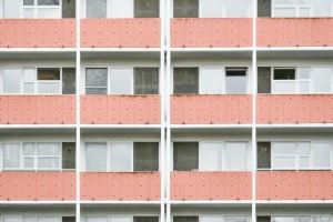 La Generalitat adjudica en alquiler social ocho viviendas públicas en Chiva a familias vulnerables