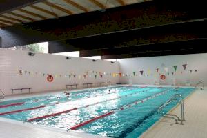 Usuaris de la piscina coberta de La Canyada denuncien l’estat de la temperatura de l’aigua en els últims mesos