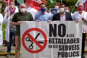 El PP apoya a los médicos en su protesta contra los despidos de Puig