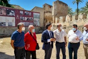 Colomer visita en Alzira los dos proyectos incluidos en el Plan Nacional Xacobeo 2021-2022 del Ministerio