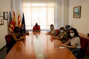 Vila-real acollirà la Nit d’Escola Valenciana de 2021 per a reconéixer a persones i entitats que treballen per la defensa i el foment de la llengua i la cultura valencianes