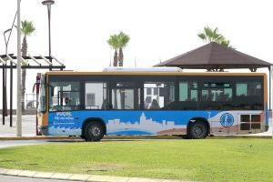 El Ayuntamiento de Puçol realiza una encuesta para mejorar el servicio de su autobús municipal