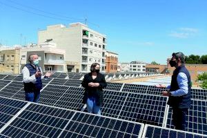 Almussafes instal·larà plaques fotovoltaiques per a autoconsum en el Poliesportiu i el Centre de Salut