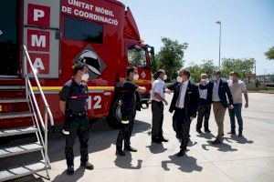 La Diputació destinarà en els pròxims anys 2,5 milions d’euros en la renovació del vestuari del servei de bombers