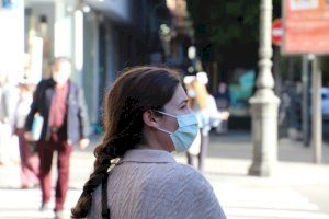 Alerta dels fabricants espanyols de màscares davant l'augment de contagis de cara al Nadal
