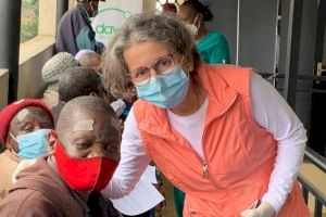 La Universitat de València participa en un projecte de prevenció de la ceguesa a Kenya