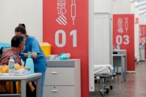 Balanç del primer any de vacunació a la C.Valenciana: 4,24 milions de persones compten amb la pauta completa