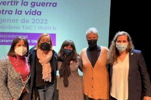 Catarroja inicia un nou cicle de l’Escola de Feminisme amb la xarrada de Yayo Herrero