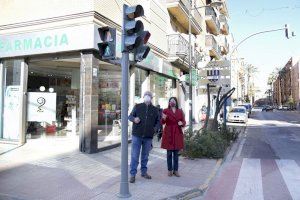 Finalitzen les obres d’instal·lació del semàfor de l’encreuament dels carrers San Juan de Ribera i Albal de Paiporta