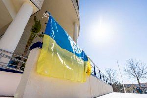 La comunitat universitària es concentra per la pau i en solidaritat amb el poble ucraïnès