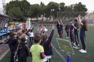 Les escoles celebren el Dia de l’Esport al poliesportiu municipal de Paiporta