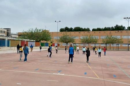 El Ayuntamiento de Almussafes inaugura las escuelas de Pascua en los centros educativos