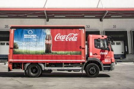 Coca-Cola busca treballadors per a la seua fàbrica de Quart de Poblet