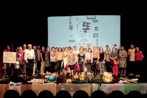 L'Escola de Persones Adultes d'Alboraia celebra les seues més de 35 anys amb un recital de poesia