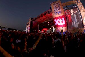 Melendi i Coque Malla omplin amb 16.000 espectadors la segona jornada de la Mar de Sons