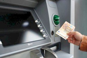 Nou límit als diners en efectiu: no es podran traure més de 3.000 euros del caixer