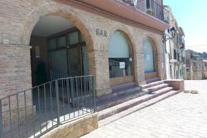 Es lloga bar per 50 euros al mes durant l'estiu en un municipi de Castelló
