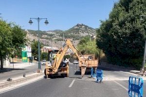 Nou semàfor al carrer Alacant per a facilitar el pas segur dels vianants