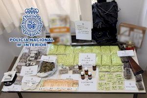 La Policia Nacional desarticula un punt de venda de droga a Elx i intervé 27.000 pastilles d'èxtasis
