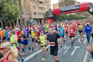 Més de 2.700 corredors i corredores, en la 10a Carrera Universitat de València