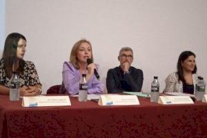 Natàlia Enguix exposa en Màlaga la importància d’abordar els objectius de l’agenda feminista des de l’associacionisme juvenil