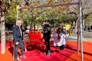 Estrenan nueva ampliación de juegos en el parque de la Alameda de las Autonomías (CEIP Bonavista)