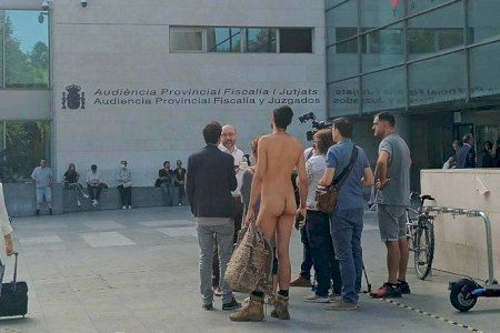 El TSJCV empara al naturista d'Aldaia que va caminar nu pel carrer davant el buit legal