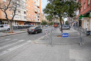 Nuevo carril bici en el barrio de Ayora en Valencia