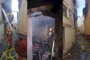 Dos ferits en l'incendi d'un habitatge a Requena