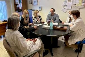 Vila-real avança en les gestions per al nou centre de salut mental amb una reunió amb l'equip de l'hospital de dia