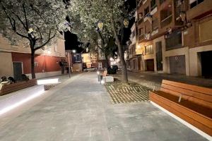 La nova plaça de Sant Domènec llueix el seu nou aspecte renovat, segur i accessible per a tota la població
