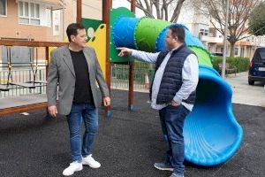 L'Ajuntament renova el parc infantil de l'avinguda del Mestre Serrano