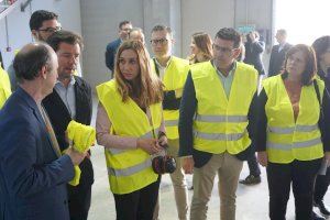 La Consellera de Transició Ecològica i l’Alcalde d’Ontinyent visiten EcoAqua, empresa pionera en Europa en reciclatge integral de matalassos