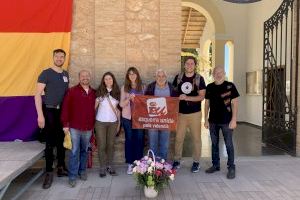 Unides Podem - Esquerra Unida participa en el homenaje de los republicanos represaliados del franquismo en el Cementerio de Paterna