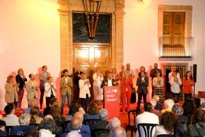 La ministra Diana Morant arropa al PSOE de Xàbia en la presentación de su candidatura