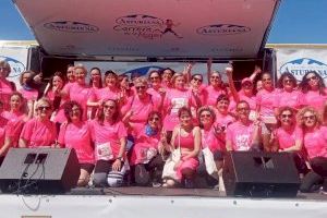 75 Dones de Benicàssim terceras clasificadas como asociación más rápida en la Carrera de la Mujer de Valencia