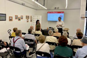 El Ayuntamiento de Massanassa pone en marcha el aula TIC senior para las personas mayores de 55 años