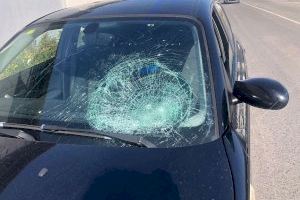 La Policia Local de Sueca investiga a la presumpta autora d'un accident que circulava sense el permís de conduir