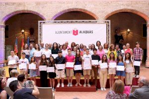 Alaquàs celebra el acto de reconocimiento a las comunidades educativas