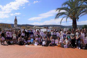 Un centenar de joves de 10 països visiten Ontinyent dins d'una col·laboració d'escoles d’idiomes amb l’Ajuntament