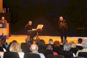Joan Manuel Serrat y la canción francesa, protagonistas de un concierto literario en el salón de actos del Ayuntamiento