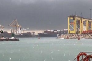 VIDEO | Así se ha vivido la granizada histórica desde el Puerto de Valencia
